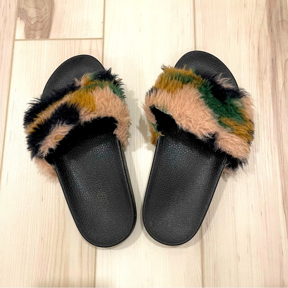 Charlotte Russe Camo Fur Slip On Slides Sandals